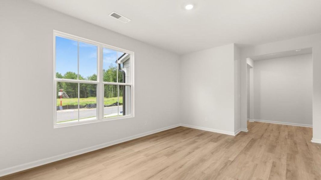 Spacious, unfurnished interior of a new home in , South Fulton (Image 18).