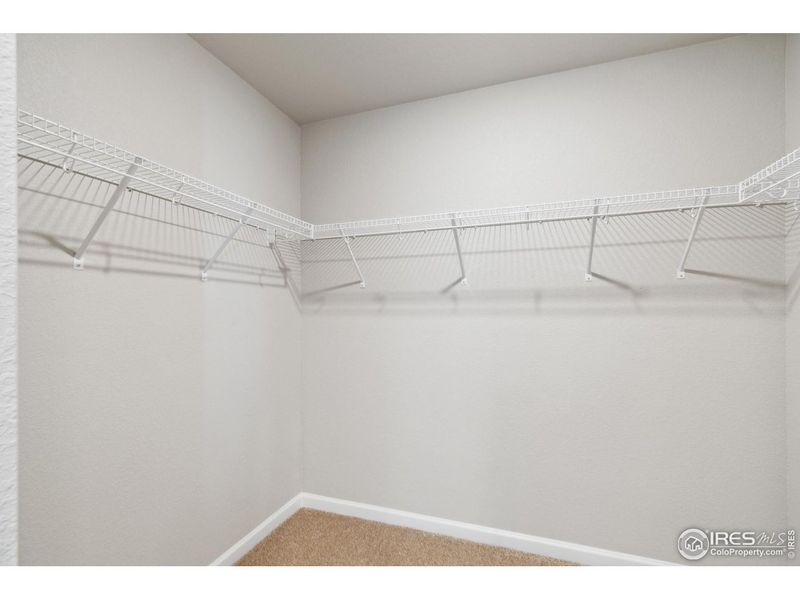 Spacious, unfurnished interior of a new home in , Frederick (Image 12).