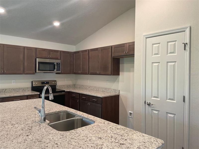 Furnished interior view inside a new home in , Ocala (Image 5).