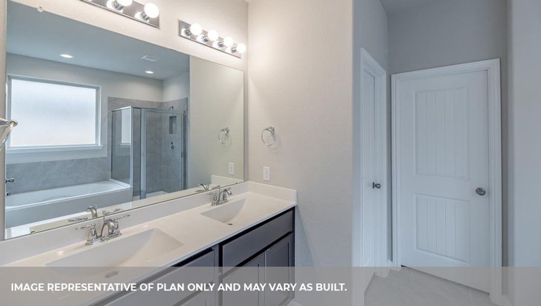 Representative furnished interior of a home built from the Fannin by D.R. Horton in Westwood, League City (Image 7).