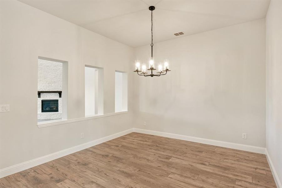 Spacious, unfurnished interior of a new home in Stone River Glen 60s, Royse City (Image 28). Spacious, unfurnished interior of a new home in Stone River Glen 60s, Royse City (Image 28).