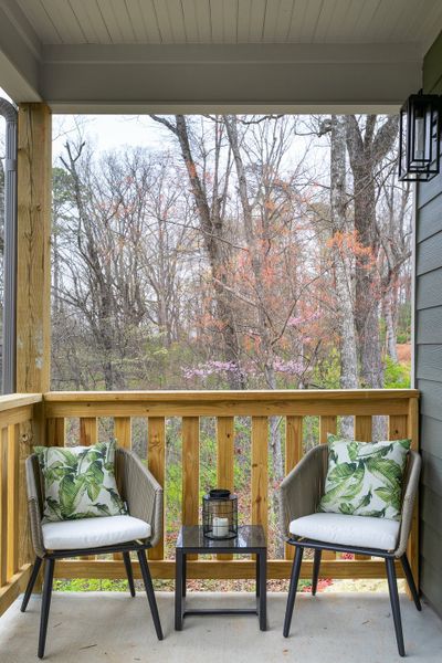 Representative exterior details of a home built from the The Yosemite by Greentech Homes LLC in The Thicket at Sedman Hills, Hixson (Image 3).