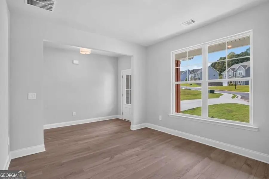 Spacious, unfurnished interior of a new home in Austin Ridge, Commerce (Image 25).