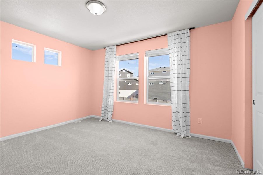 Spacious, unfurnished interior of a new home in , Colorado Springs (Image 20).