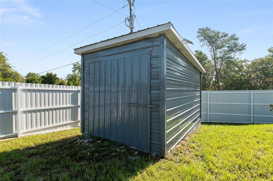 Front exterior of a new home in , Ocala, FL, highlighting curb appeal (Image 25).