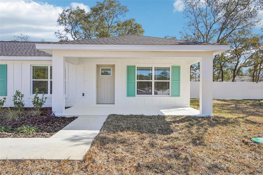 Exterior details and patio area of a home in , Ocala (Image 35). Exterior details and patio area of a home in , Ocala (Image 35).