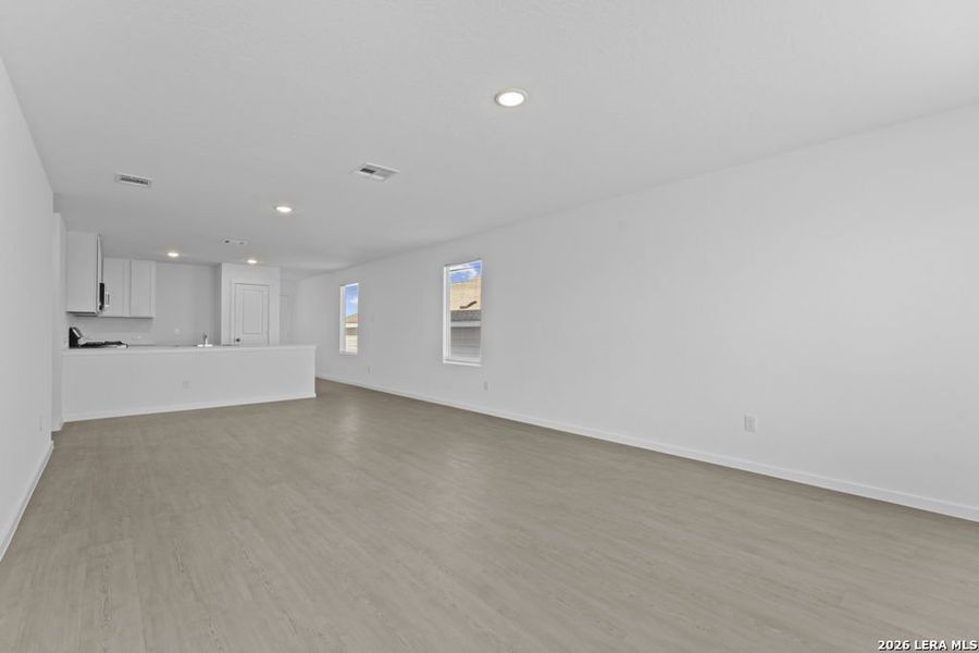 Spacious, unfurnished interior of a new home in Grace Valley, Marion (Image 16).