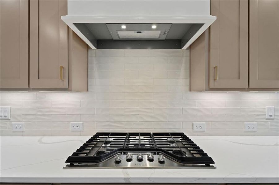 Close-up of interior finishes inside a home in Long Hollow Landing, Gainesville (Image 23).