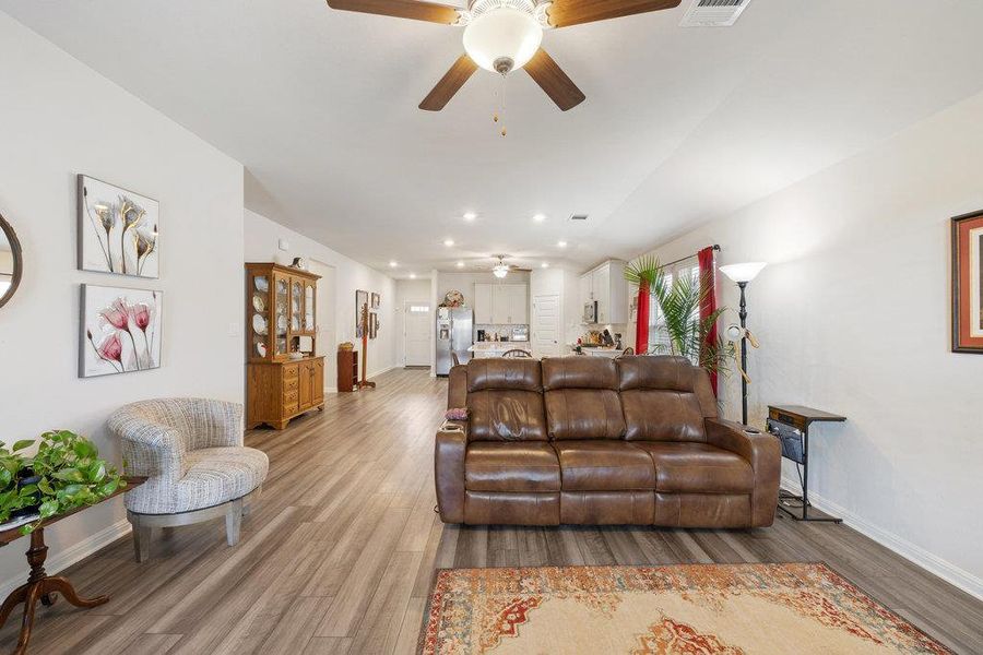 Furnished interior view inside a new home in Durango Farms - Boulevard Collection, Hutto (Image 32).