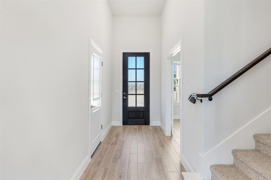 Spacious, unfurnished interior of a new home in Terracina, Rockwall (Image 16). Spacious, unfurnished interior of a new home in Terracina, Rockwall (Image 16).