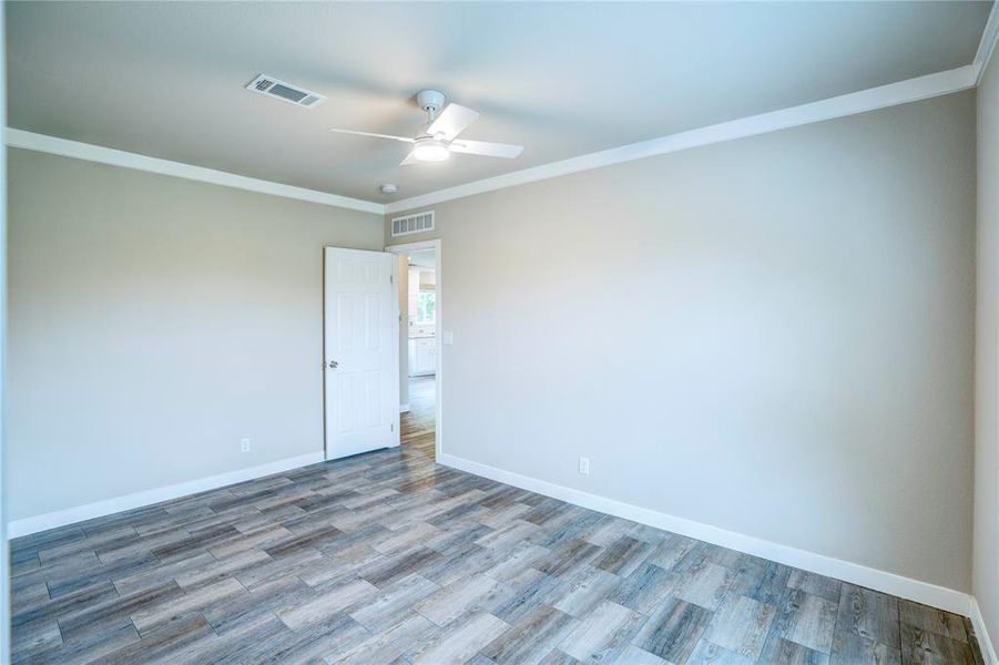 Spacious, unfurnished interior of a new home in , Springtown (Image 29).