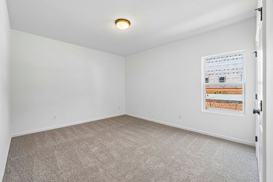 Spacious, unfurnished interior of a new home in Autumn Ridge, High Shoals (Image 21).