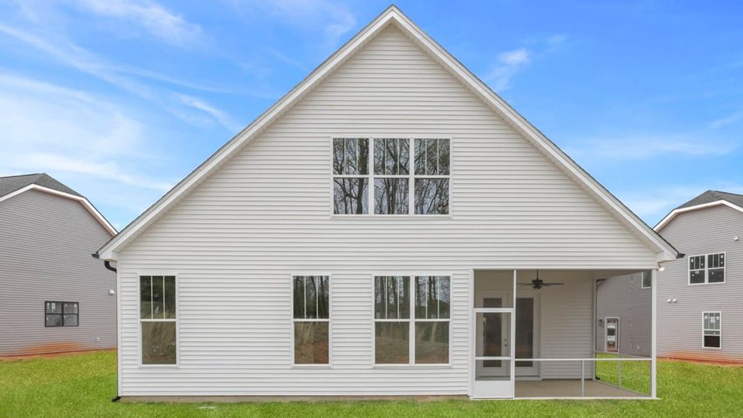 Exterior details and patio area of a home in Briargate, Fountain Inn (Image 3).