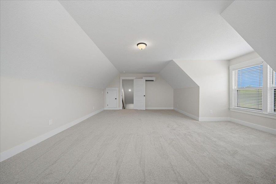 Spacious, unfurnished interior of a new home in Sky View, Columbus (Image 27).