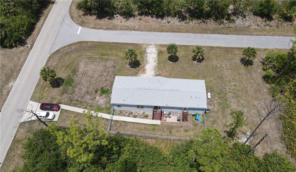 Community amenities in , Port Charlotte (Image 23). Community amenities in , Port Charlotte (Image 23).