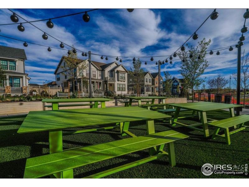 Community amenities in , Erie (Image 22).