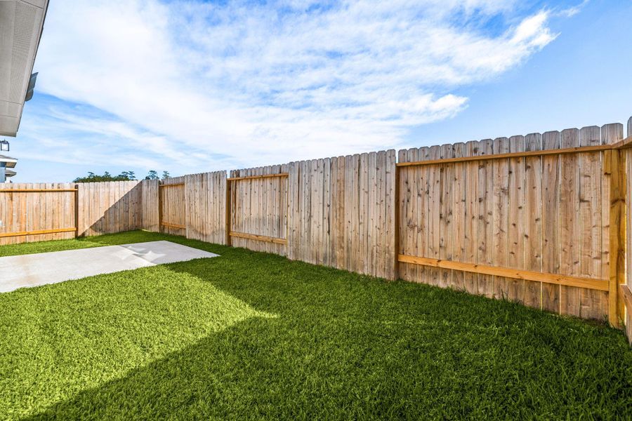 Exterior details and patio area of a home in Northpark South, Porter (Image 25).