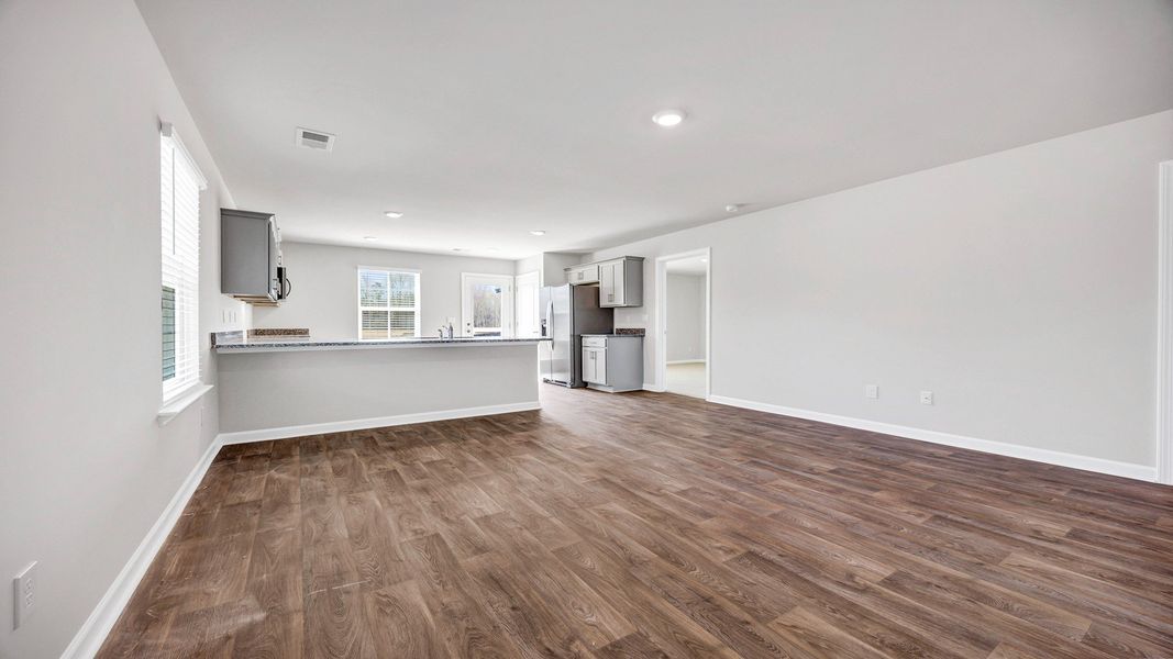 Spacious, unfurnished interior of a new home in The Park at Wilkinson, Orangeburg (Image 22).