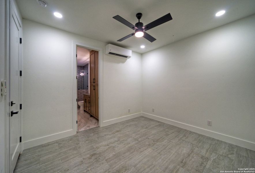Spacious, unfurnished interior of a new home in , Canyon Lake (Image 48). Spacious, unfurnished interior of a new home in , Canyon Lake (Image 48).