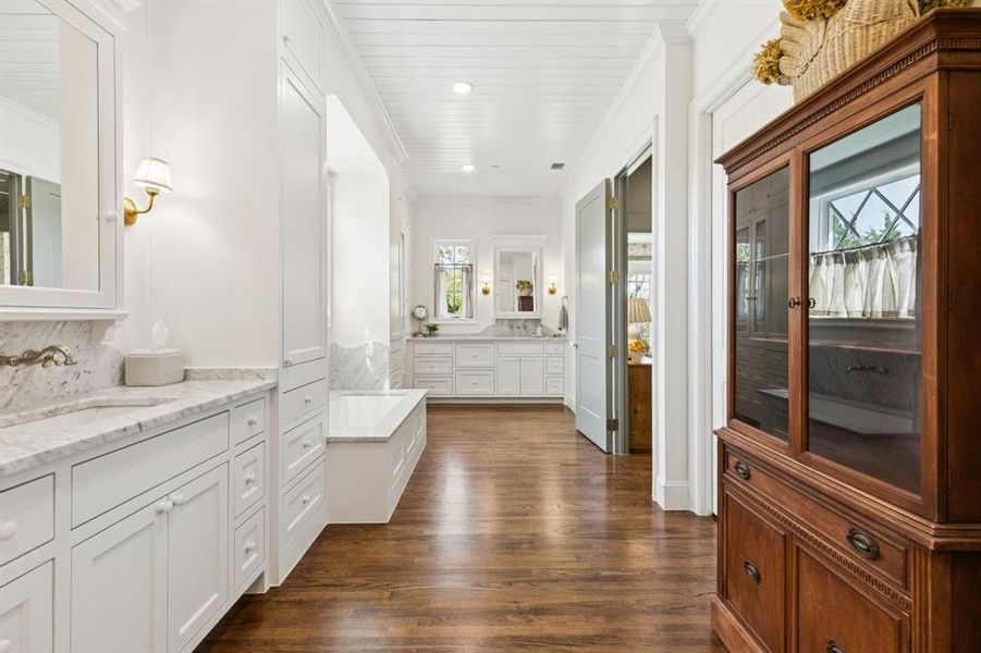 Furnished interior view inside a new home in , Rockwall (Image 9). Furnished interior view inside a new home in , Rockwall (Image 9).