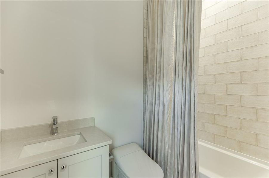 Furnished interior view inside a new home in The Retreat at Sterling on the Lake 48', Flowery Branch (Image 6).