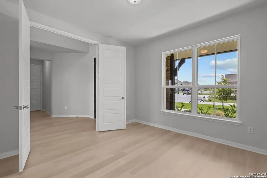 Spacious, unfurnished interior of a new home in Megan's Landing, Castroville (Image 25).
