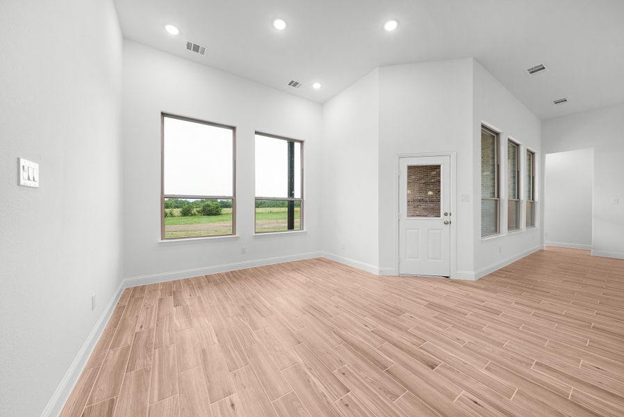 Spacious, unfurnished interior of a new home in Creekview Farms, Greenville (Image 19). Spacious, unfurnished interior of a new home in Creekview Farms, Greenville (Image 19).