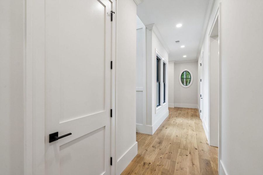 Spacious, unfurnished interior of a new home in , Johns Island (Image 100).