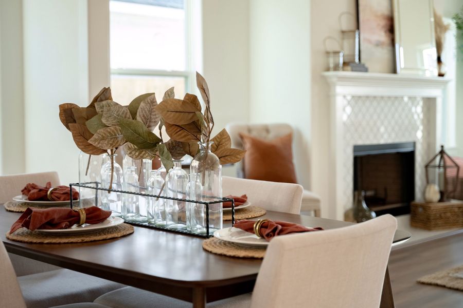 Representative interior finishes for a home built from the The Rose by Avonley Homes in Pinemont, Bryan (Image 40).