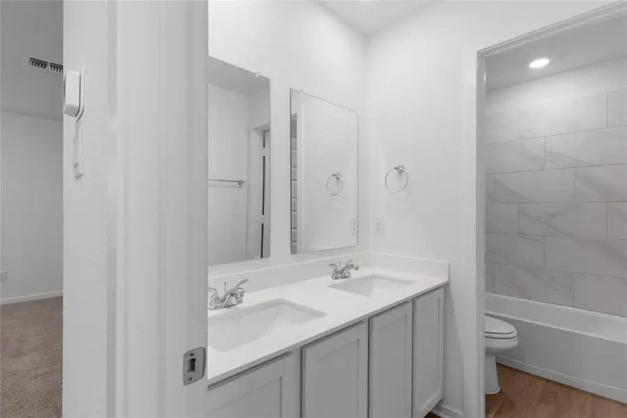 REPRESENTATIVE OF FLOOR PLAN ONLY