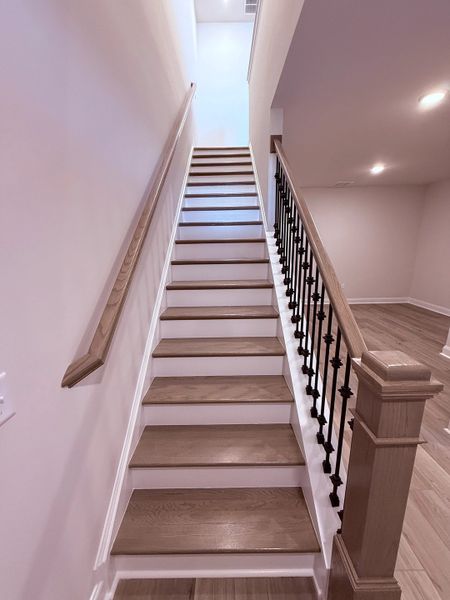 Spacious, unfurnished interior of a new home in Promenade at Clari Park, Murfreesboro (Image 11).
