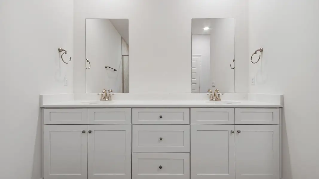 Furnished interior view inside a new home in Caballeros Estates At Hombre, Panama City Beach (Image 10).