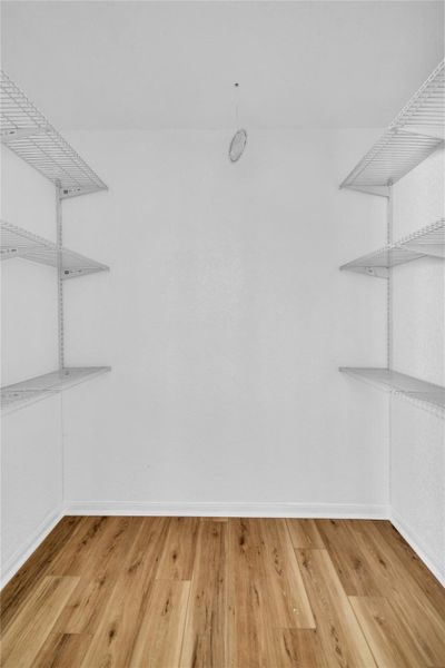 Walk in pantry