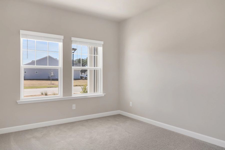 Spacious, unfurnished interior of a new home in Hammock Walk at Nexton, Summerville (Image 13).