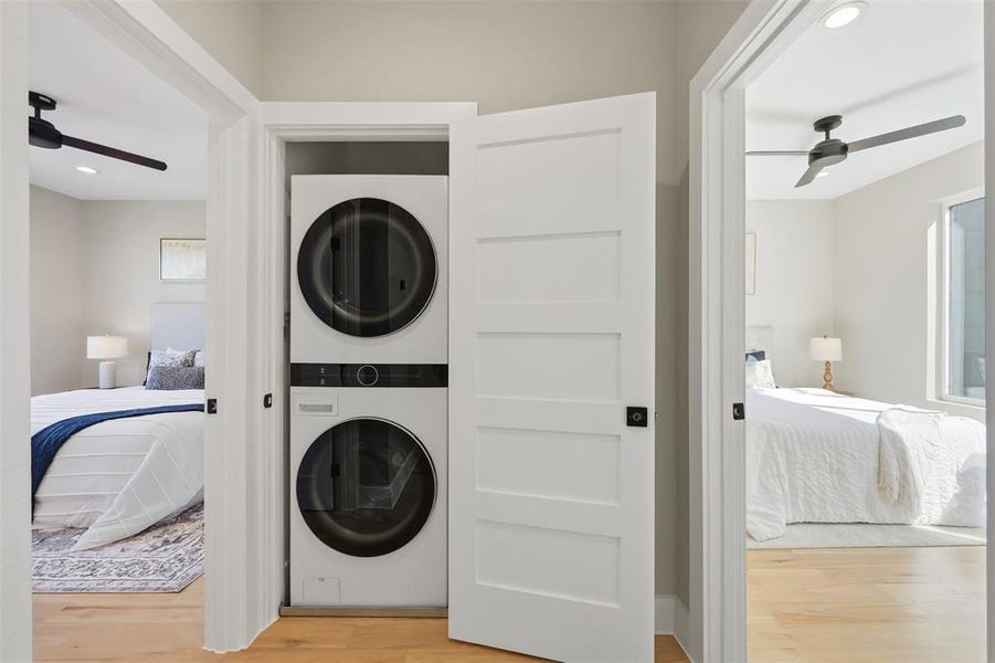 Furnished interior view inside a new home in , Dallas (Image 11).