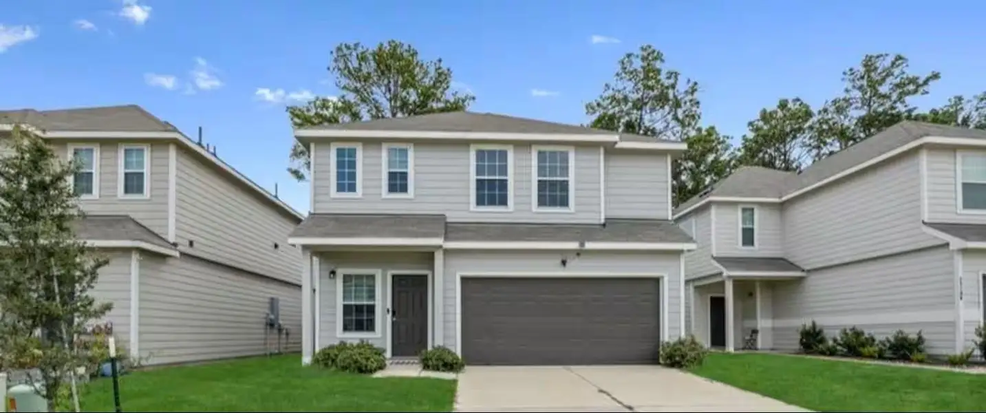 Image 38 of a home in Imperial Heights. Image 38 of a home in Imperial Heights.
