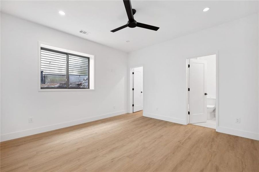Spacious, unfurnished interior of a new home in , Brookhaven (Image 48). Spacious, unfurnished interior of a new home in , Brookhaven (Image 48).