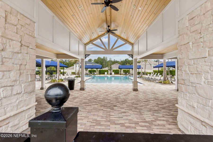 Exterior details and patio area of a home in , Green Cove Springs (Image 4).