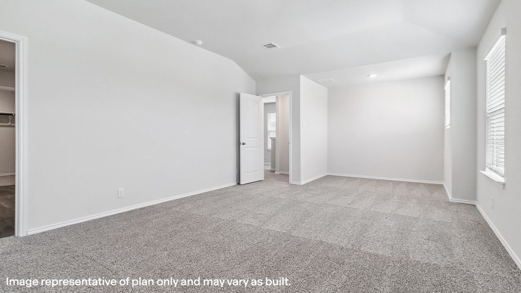 Spacious, unfurnished interior of a new home in Blue Ridge Ranch, San Antonio (Image 19).