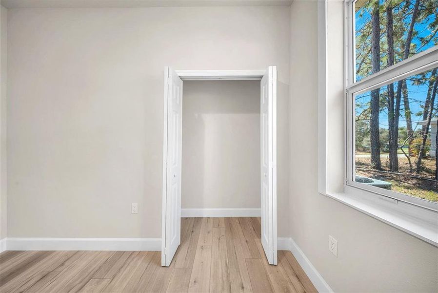Spacious, unfurnished interior of a new home in , Ocala (Image 55).