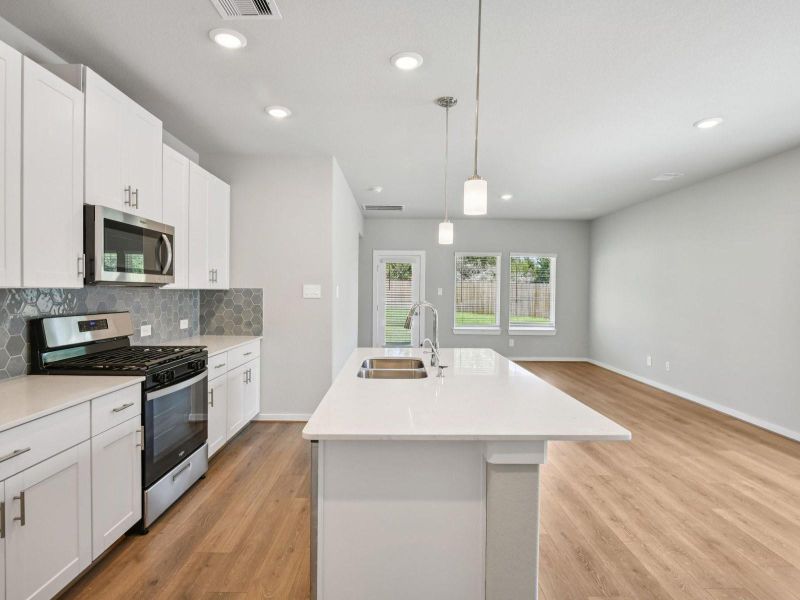 Photo is not of the actual home, but is an inspirational photo of builder’s model home and may depict options, furnishings, and/or decorator features that are not included Photo is not of the actual home, but is an inspirational photo of builder’s model home and may depict options, furnishings, and/or decorator features that are not included
