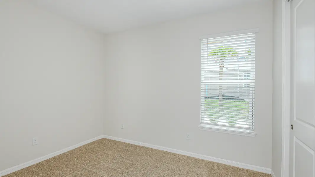 Representative unfurnished interior of a home built from the Anna Marie by Taylor Morrison in Hammock at Two Rivers, Zephyrhills (Image 22).