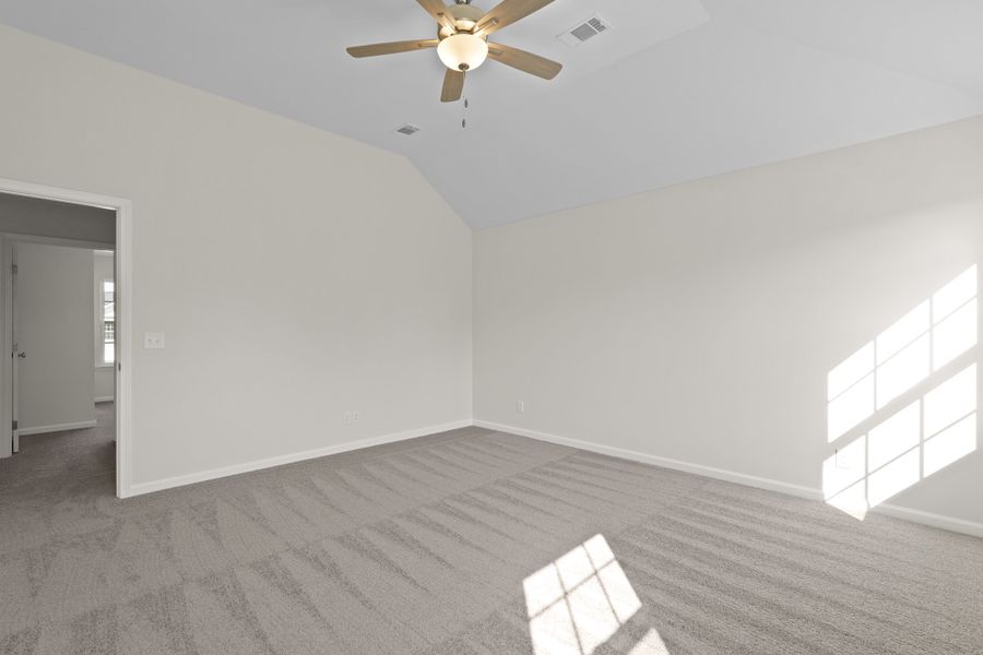Representative unfurnished interior of a home built from the The Anderson by RTS Homes in Doctor's Creek, Ludowici (Image 32).