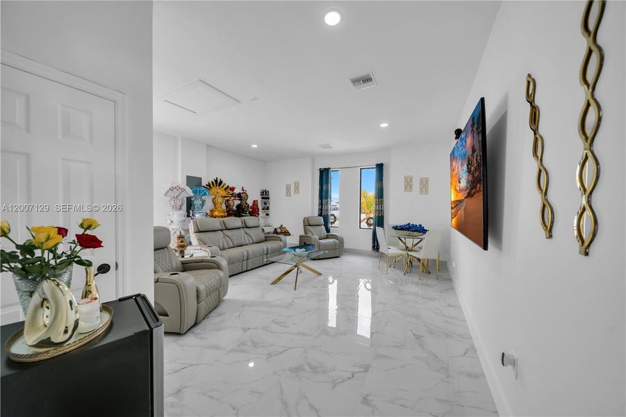 Furnished interior view inside a new home in , Cape Coral (Image 12).
