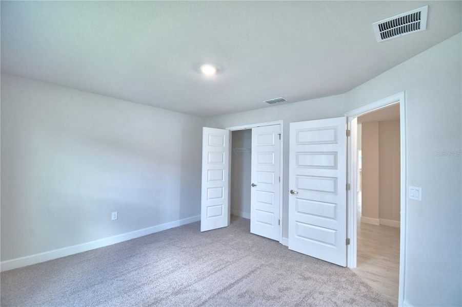 Spacious, unfurnished interior of a new home in Lake Juliana Estates, Auburndale (Image 41).