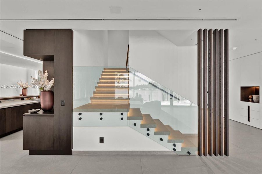 Furnished interior view inside a new home in , Miami Beach (Image 10).
