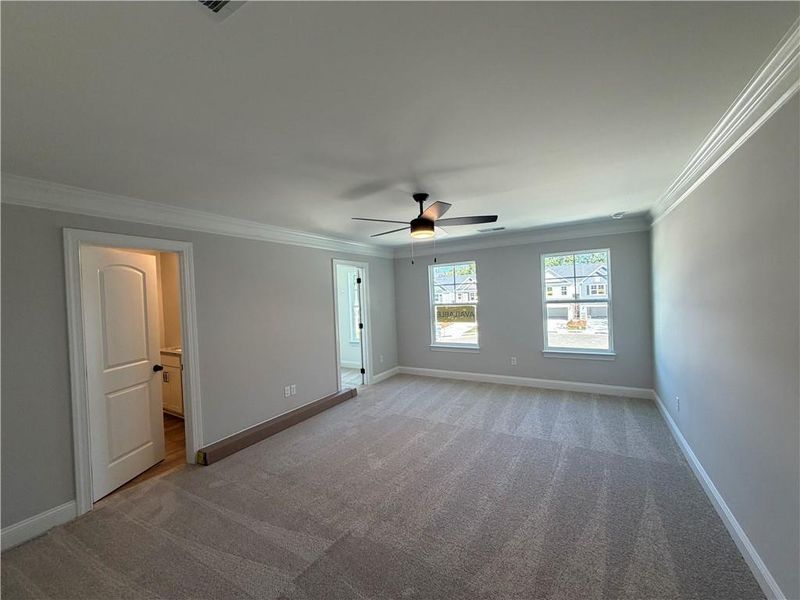 Spacious, unfurnished interior of a new home in , Dawsonville (Image 7).
