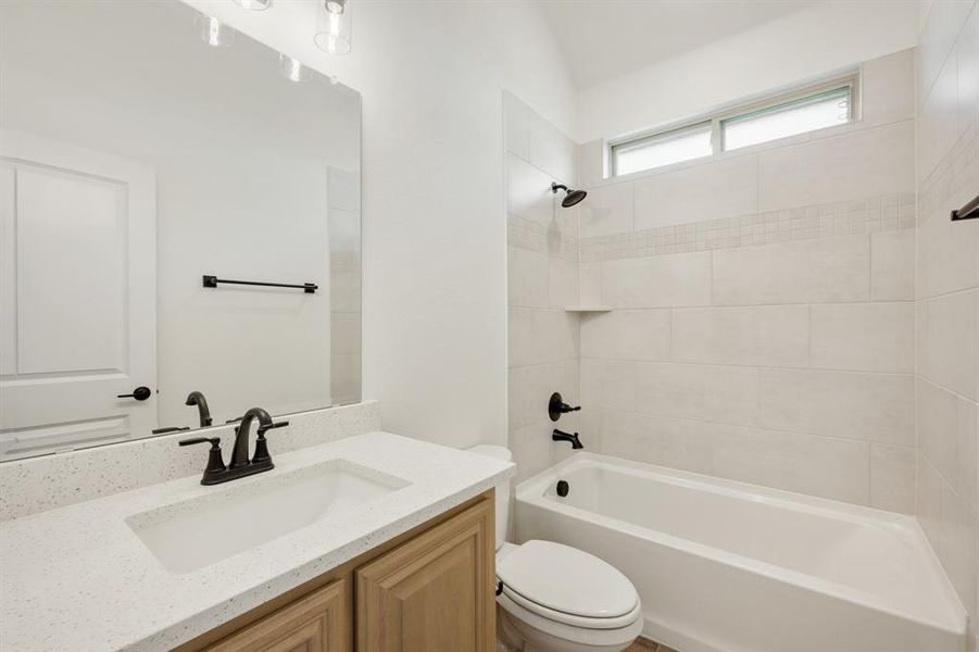 Furnished interior view inside a new home in Rockwood 90, Mansfield (Image 12). Furnished interior view inside a new home in Rockwood 90, Mansfield (Image 12).