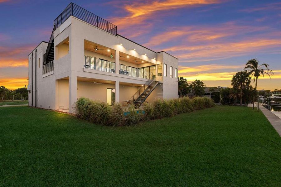 Exterior details and patio area of a home in , Longboat Key (Image 26).