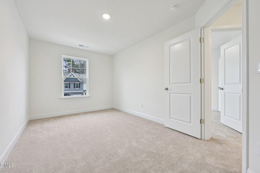 32-web-or-mls-Kensley Grv Ln-S0502-032